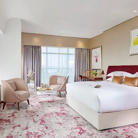 The G & Hotel