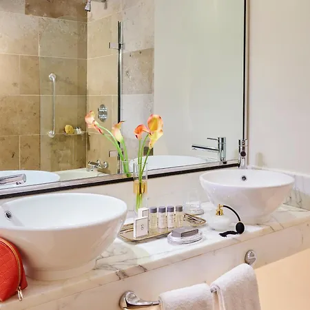 Hotel The G & 5*