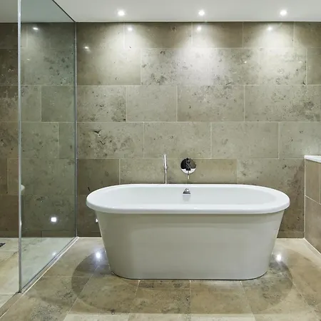 Hotel The G & 5*