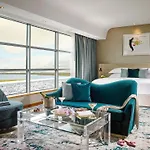 The G & Hotel
