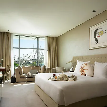 Otel The G &