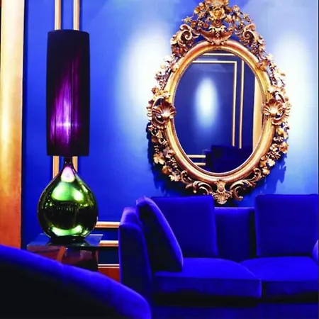 Otel The G &